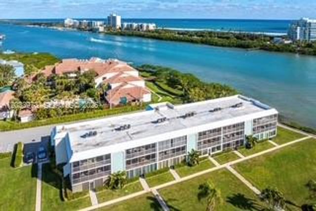 100 Waterway Rd A306, Tequesta, FL 33469