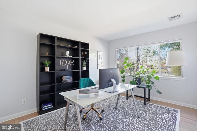 11025 SAFFOLD WAY, Reston, VA 20190