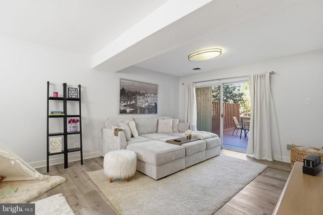 11025 SAFFOLD WAY, Reston, VA 20190