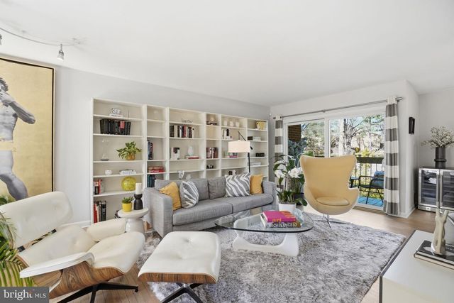 11025 SAFFOLD WAY, Reston, VA 20190