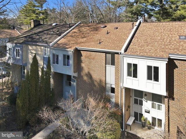 11025 SAFFOLD WAY, Reston, VA 20190