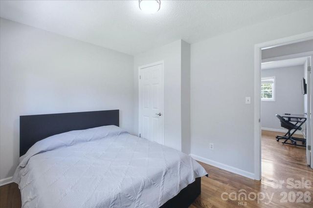 2521 Alleghany Street, Charlotte, NC 28208