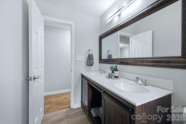 2521 Alleghany Street, Charlotte, NC 28208