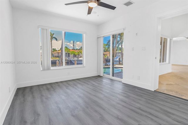 2273 SE 14th Street, Pompano Beach, FL 33062
