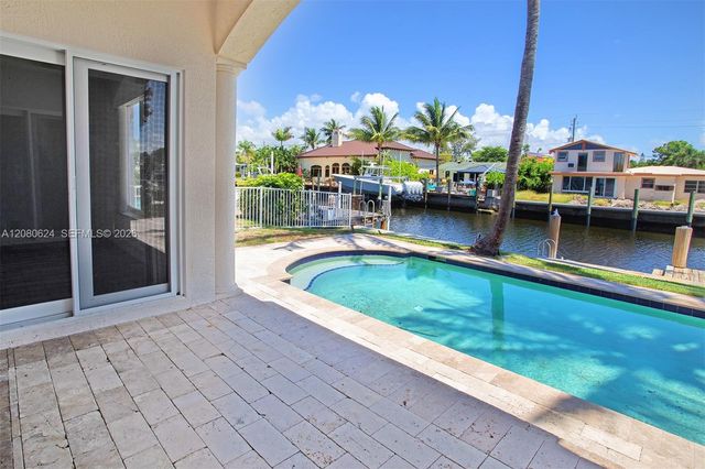 2273 SE 14th Street, Pompano Beach, FL 33062