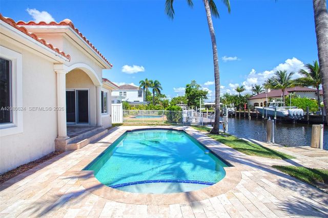 2273 SE 14th Street, Pompano Beach, FL 33062