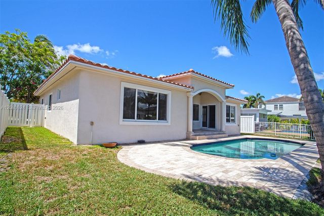 2273 SE 14th Street, Pompano Beach, FL 33062