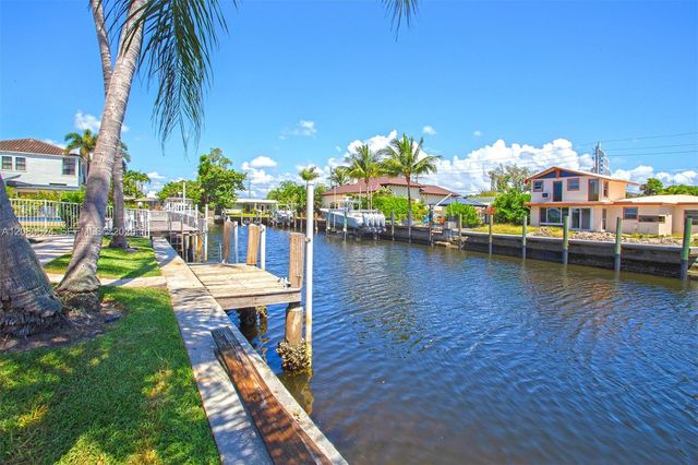 2273 SE 14th Street, Pompano Beach, FL 33062