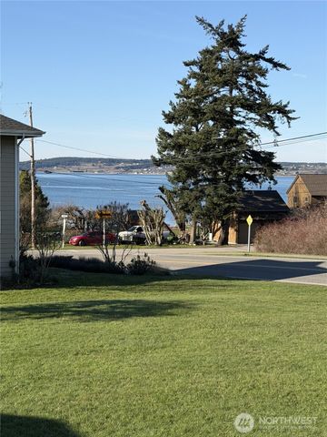 1006 NE Lindsay Street, Coupeville, WA 98239