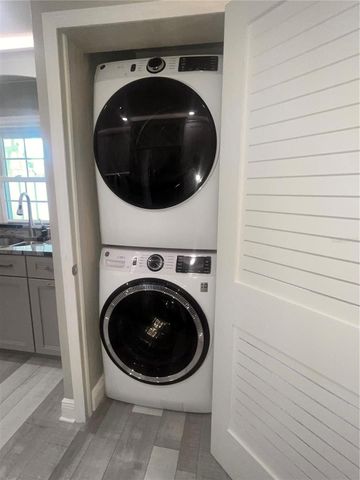 5075 STARFISH DRIVE SE B, St Petersburg, FL 33705