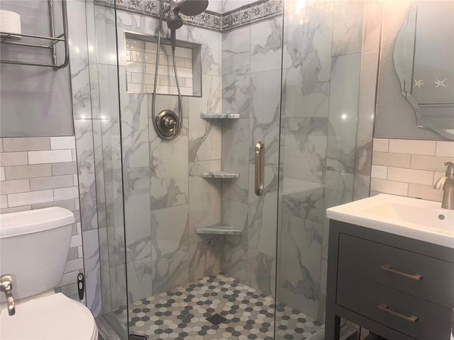 5075 STARFISH DRIVE SE B, St Petersburg, FL 33705