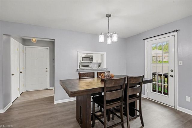 5 Cedar Creek, Jamestown, NC 27282