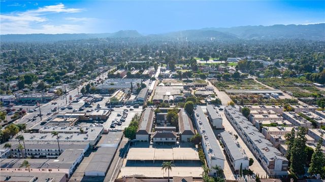 7632 Topanga Canyon 110, Canoga Park, CA 91304