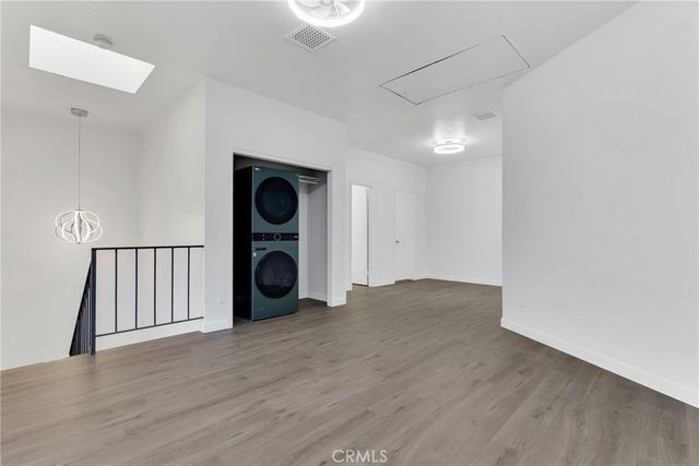 7632 Topanga Canyon 110, Canoga Park, CA 91304