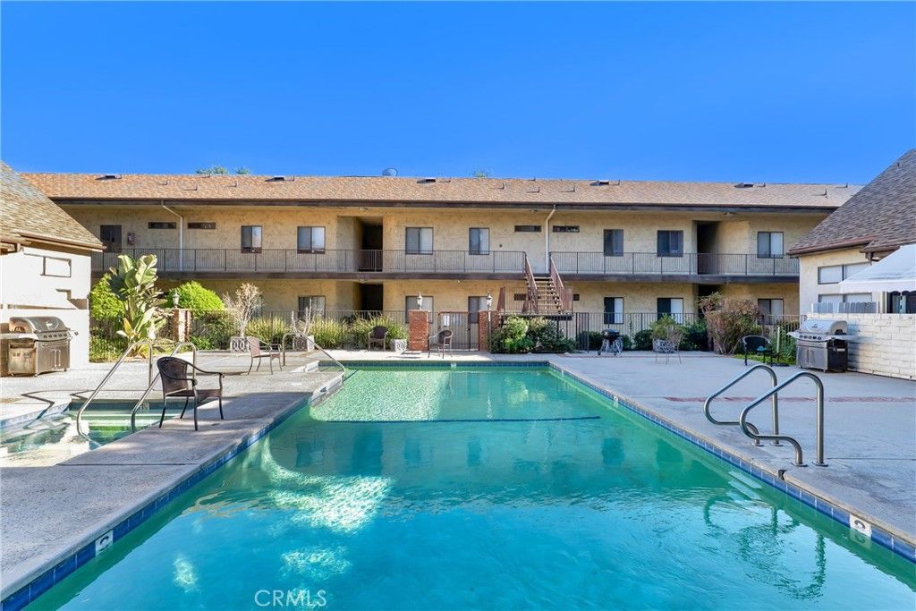 7632 Topanga Canyon 110, Canoga Park, CA 91304