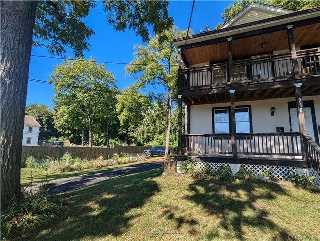 216 Smith Street 1, Poughkeepsie, NY 12601