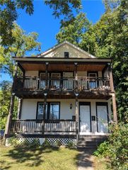 216 Smith Street 1, Poughkeepsie, NY 12601