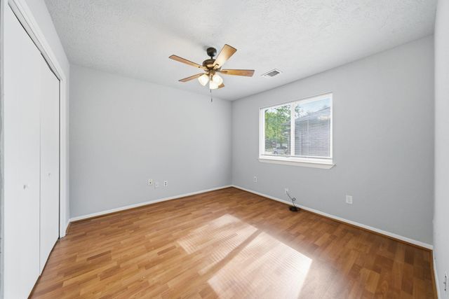 515 Country Lane, League City, TX 77573