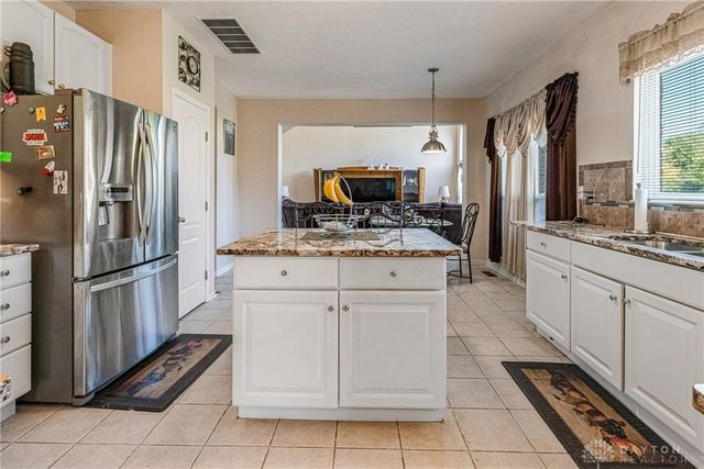 4141 Purplefinch Lane, Miamisburg, OH 45342