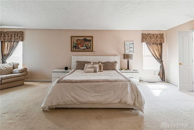 4141 Purplefinch Lane, Miamisburg, OH 45342