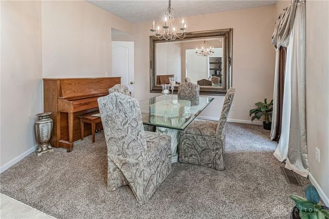 4141 Purplefinch Lane, Miamisburg, OH 45342