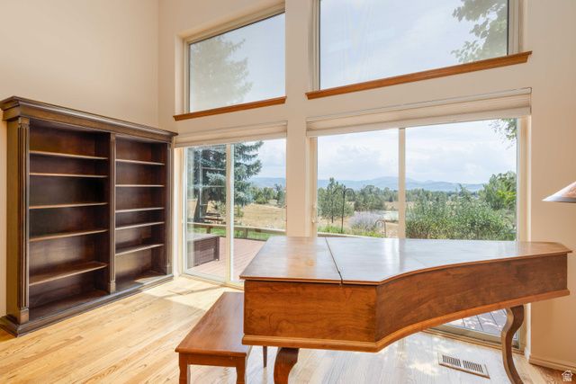 4573 E FULLER DR, Eden, UT 84310