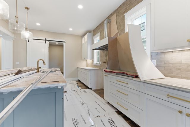 5618 Hickory Drive, Lewis Center, OH 43035