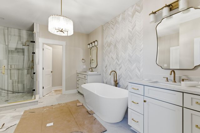 5618 Hickory Drive, Lewis Center, OH 43035