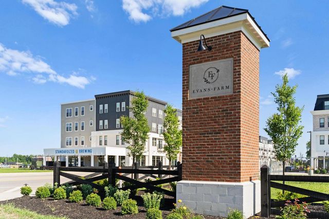 5618 Hickory Drive, Lewis Center, OH 43035