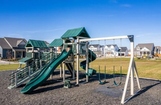 5618 Hickory Drive, Lewis Center, OH 43035