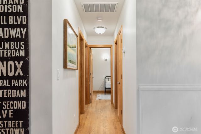 20068 21st Avenue NE, Shoreline, WA 98155