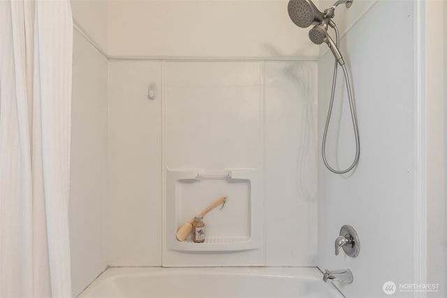 20068 21st Avenue NE, Shoreline, WA 98155