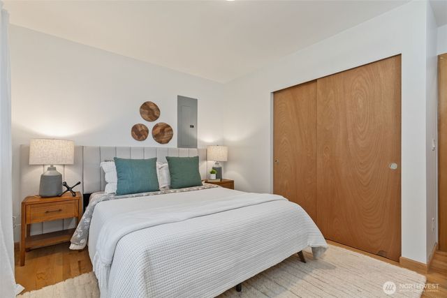 20068 21st Avenue NE, Shoreline, WA 98155