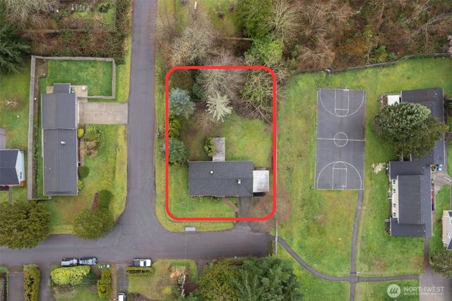 20068 21st Avenue NE, Shoreline, WA 98155