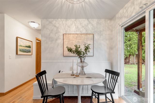 20068 21st Avenue NE, Shoreline, WA 98155