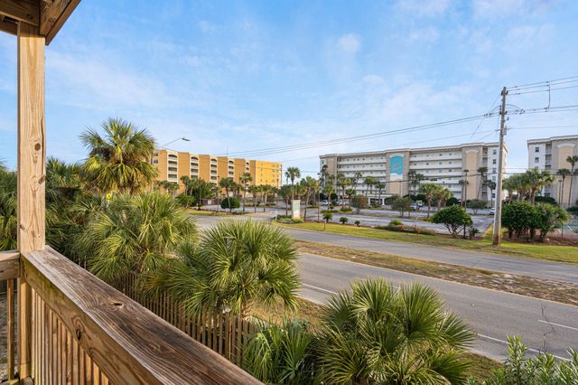 304 Barracuda Avenue 202, Fort Walton Beach, FL 32548