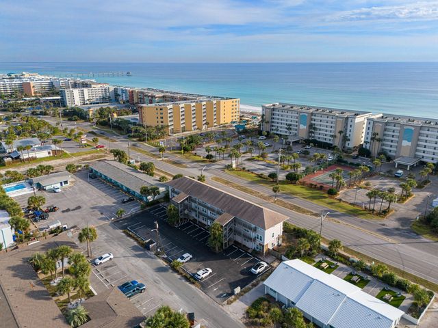 304 Barracuda Avenue 202, Fort Walton Beach, FL 32548