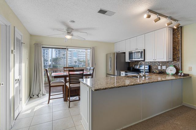 304 Barracuda Avenue 202, Fort Walton Beach, FL 32548