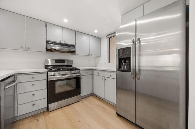 2023 N Via Miraleste 1022, Palm Springs, CA 92262