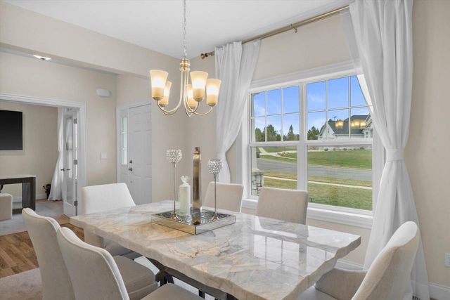 1316 Orchard View LANE, Mukwonago, WI 53149