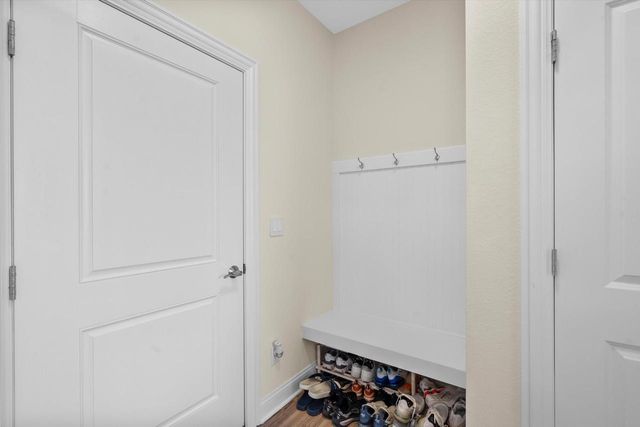 1316 Orchard View LANE, Mukwonago, WI 53149
