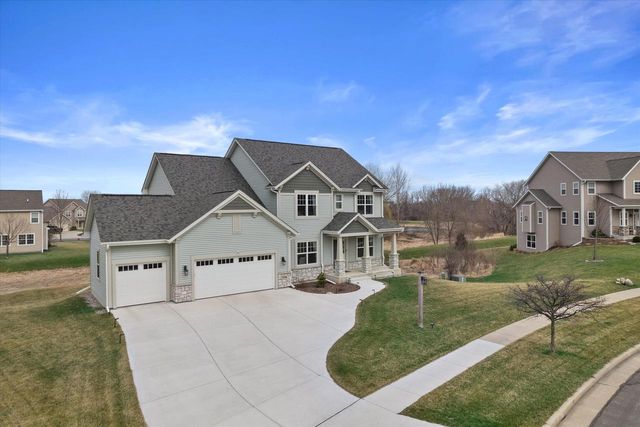 1316 Orchard View LANE, Mukwonago, WI 53149