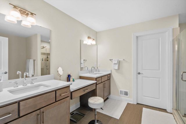 1316 Orchard View LANE, Mukwonago, WI 53149