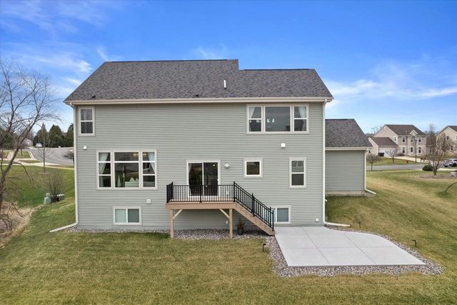 1316 Orchard View LANE, Mukwonago, WI 53149