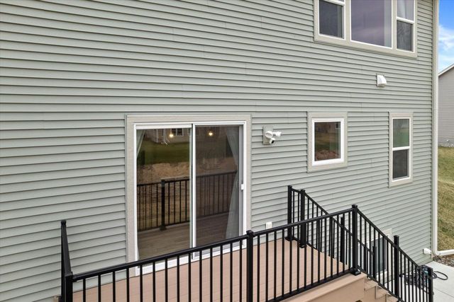 1316 Orchard View LANE, Mukwonago, WI 53149