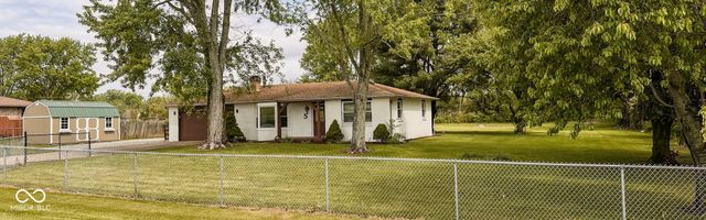 1128 W County Road 300 N, New Castle, IN 47362