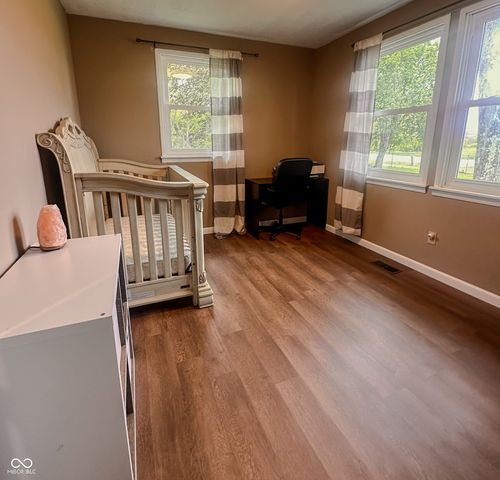 1128 W County Road 300 N, New Castle, IN 47362