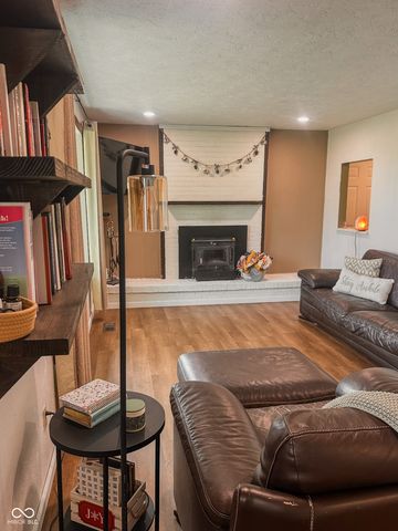 1128 W County Road 300 N, New Castle, IN 47362