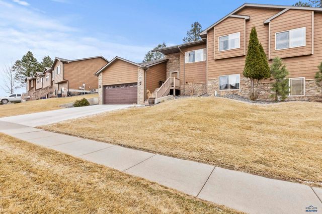 6533 MUIRFIELD DR, Rapid City, SD 57702