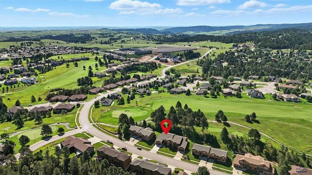 6533 MUIRFIELD DR, Rapid City, SD 57702